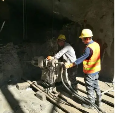 玉州水下抗分散灌浆料特点 水下不分散注浆料介绍